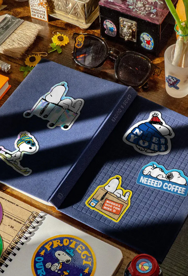 Skier Snoopy Sticker